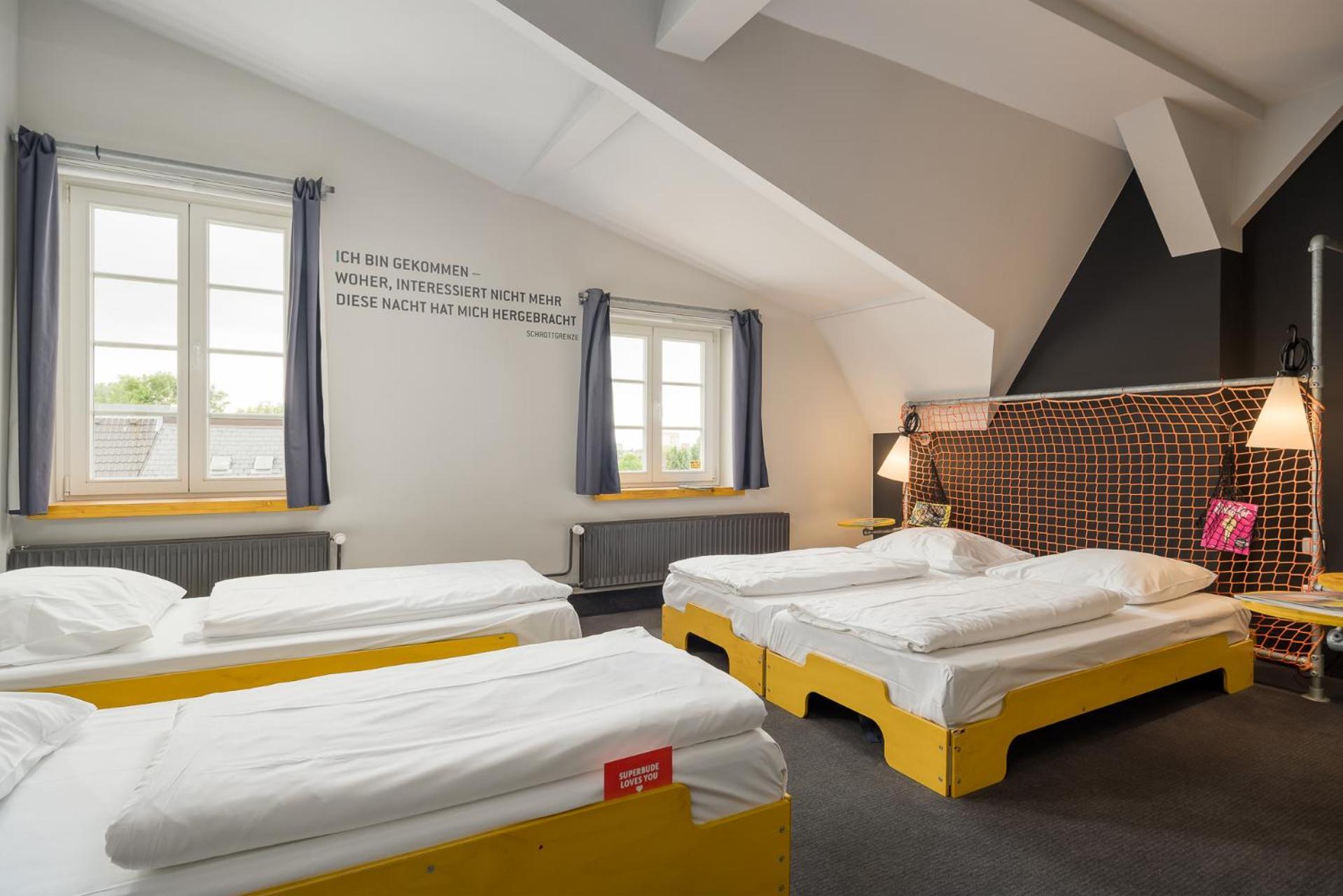 Superbude Hamburg St Pauli Room photo